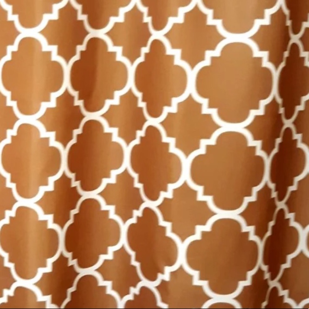 Rust colored Shower curtains - Picture 7 of 7